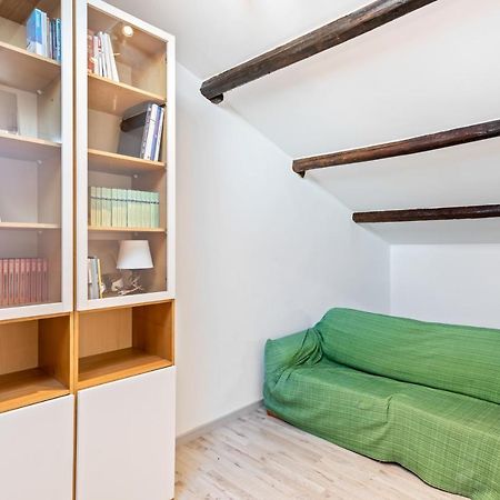 Liberta Frame Apartment With Terrace And Etna View カターニア エクステリア 写真