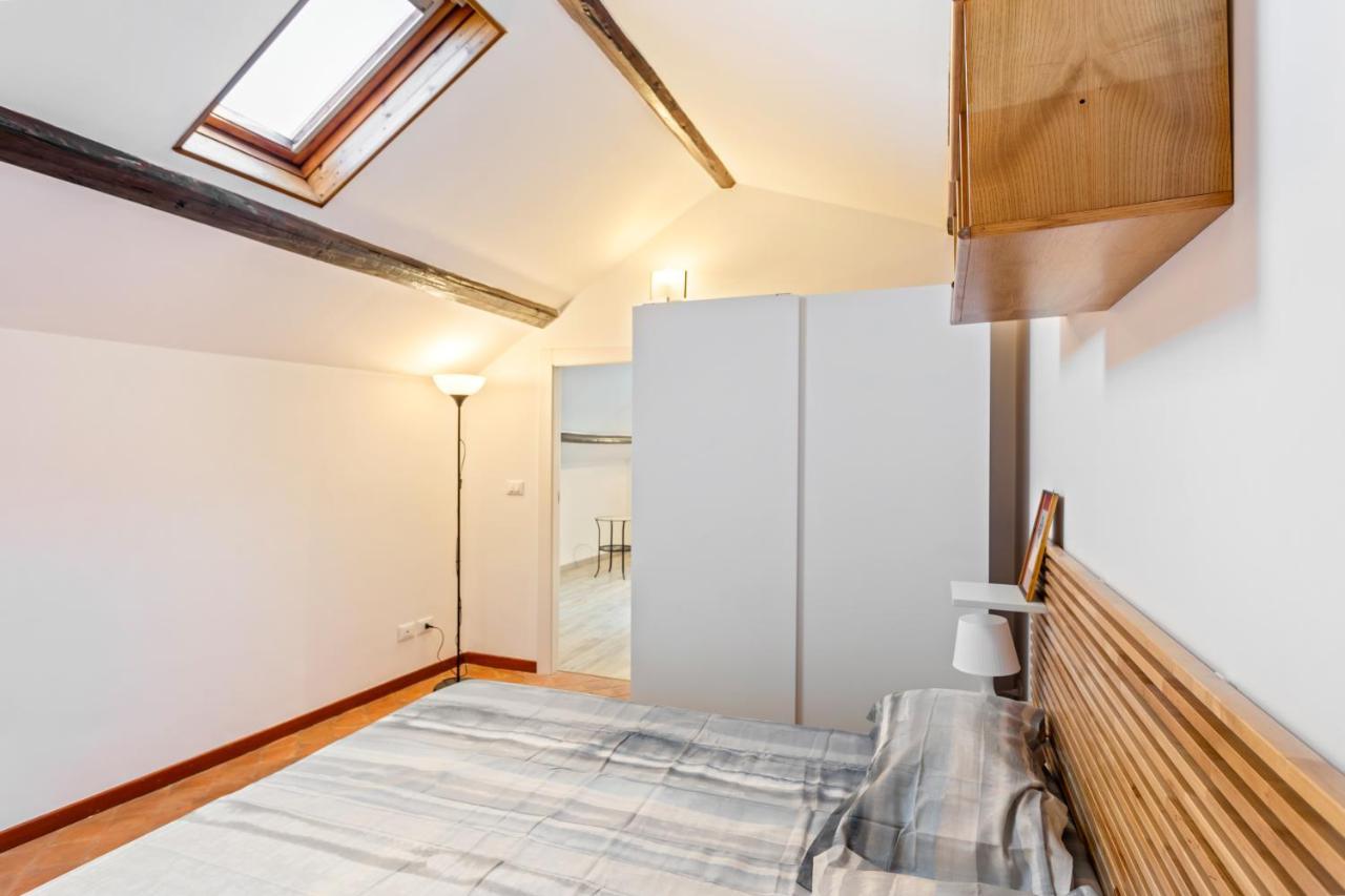 Liberta Frame Apartment With Terrace And Etna View カターニア エクステリア 写真